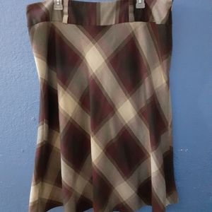 NYCC 16W Plaid Skirt
